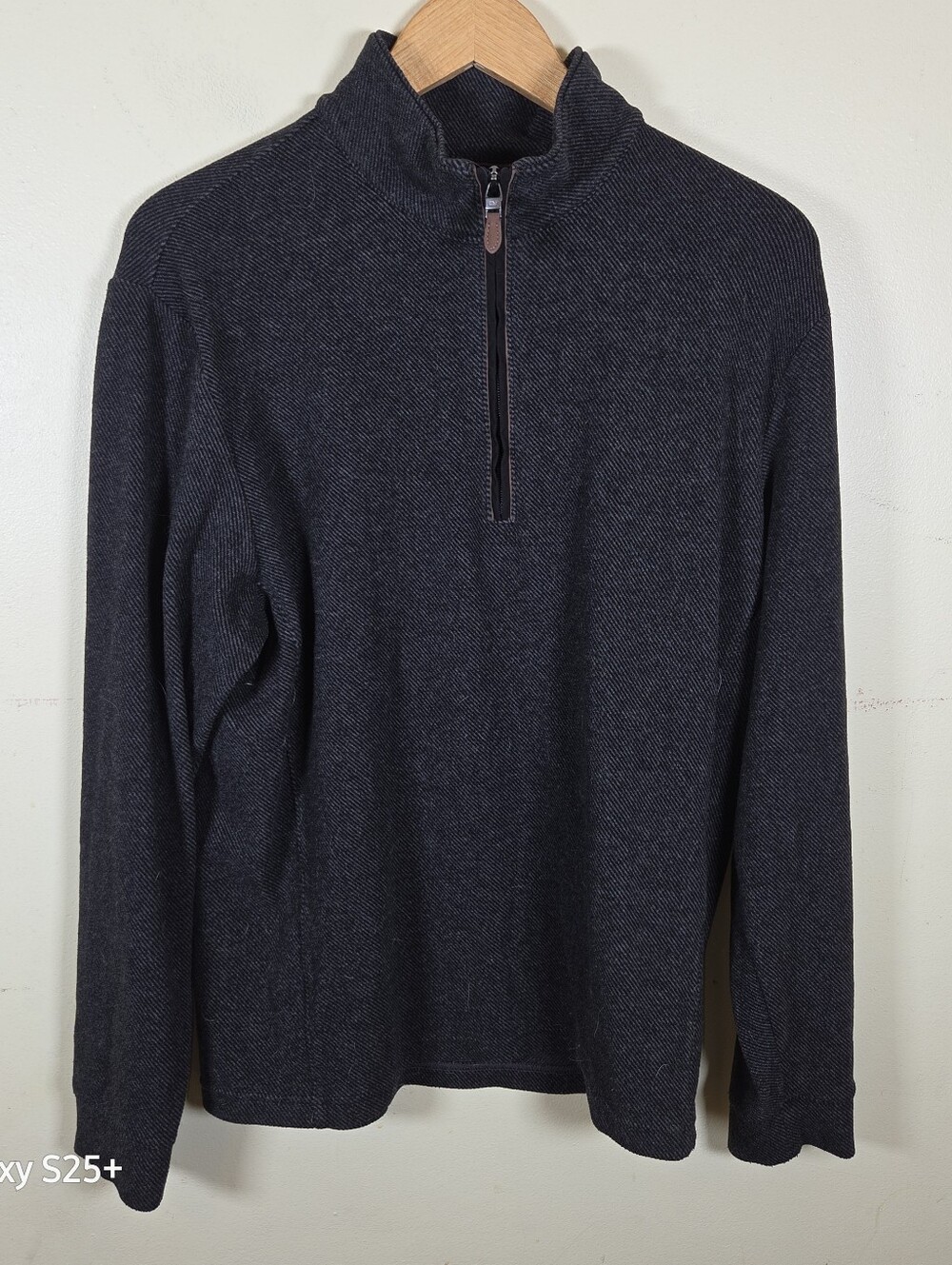 VINEYARD VINES  Quarter-Zip Henly Pullover Men's Size M Gray
